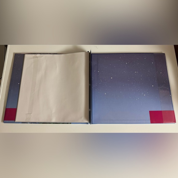 ✨ Winter Disney Castle Scrapebook✨ - Picture 3 of 4